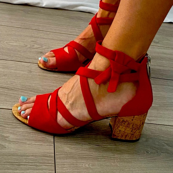 Nine West strappy red heels - Picture 2 of 7